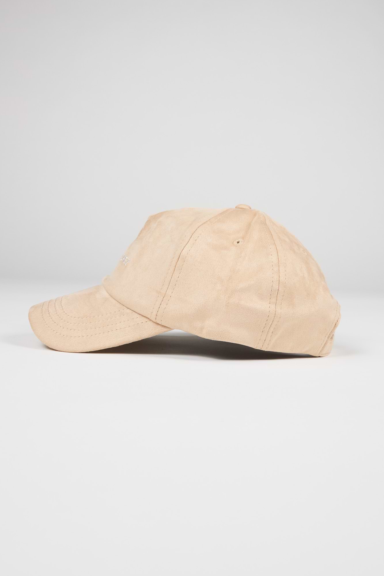 Casquette en suédine