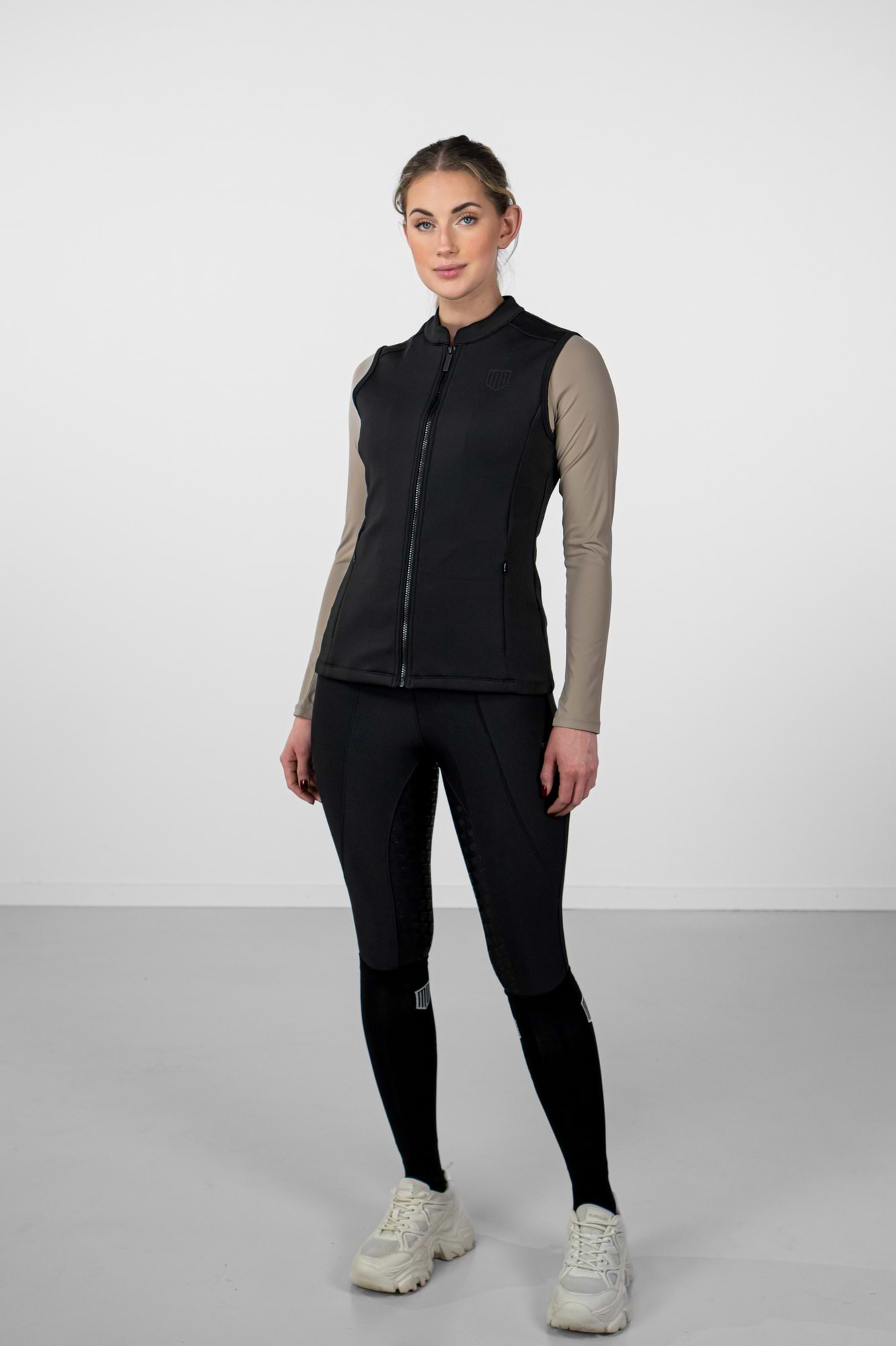 Light Vest