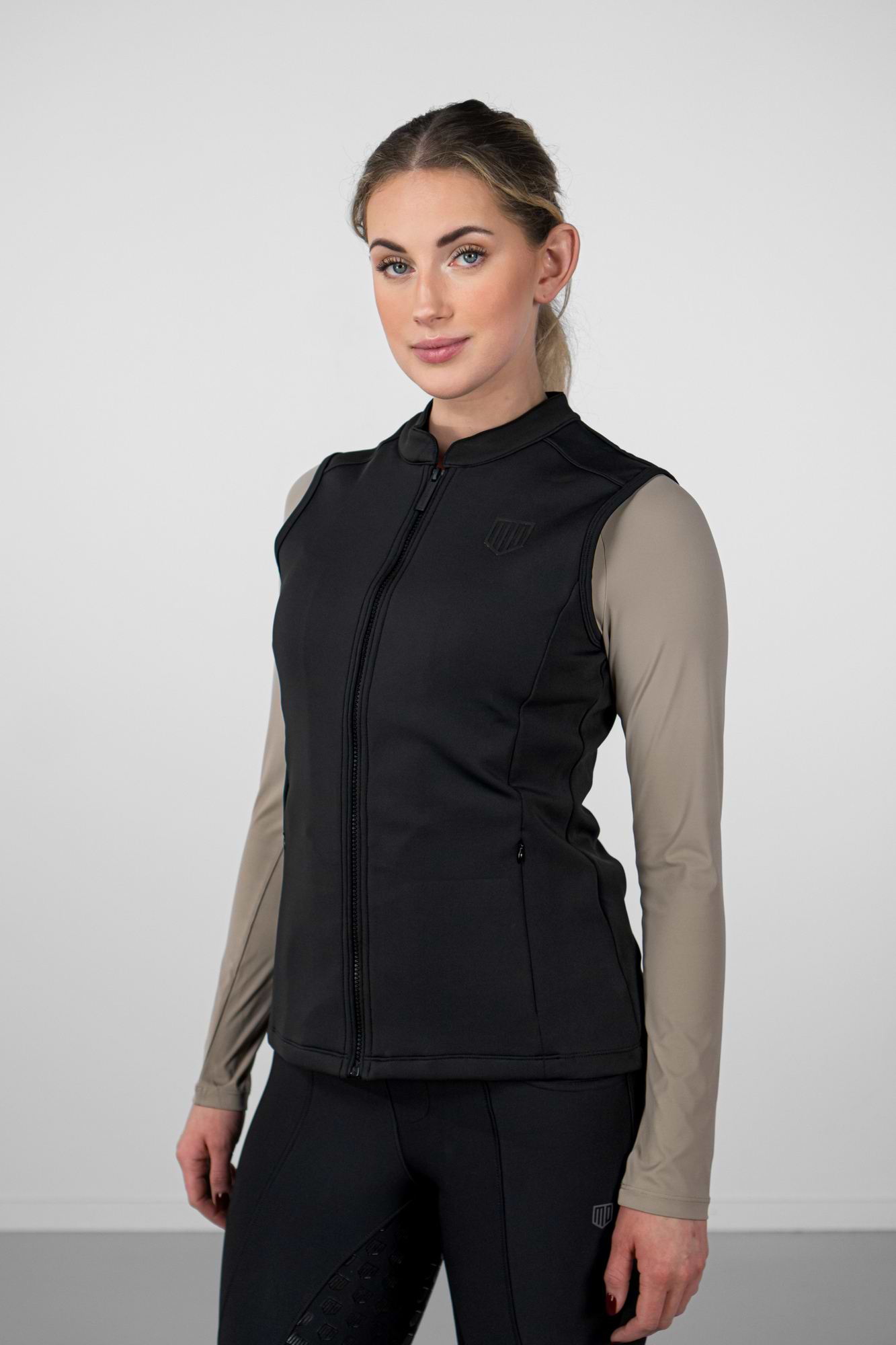 Light Vest
