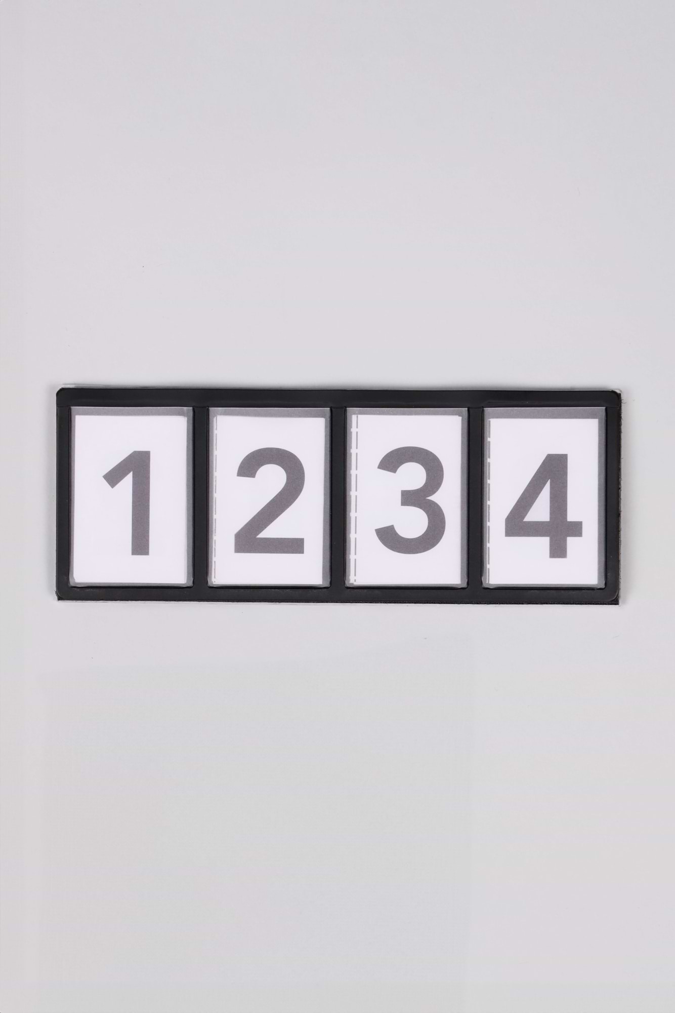 Quick-Attach Starting Number