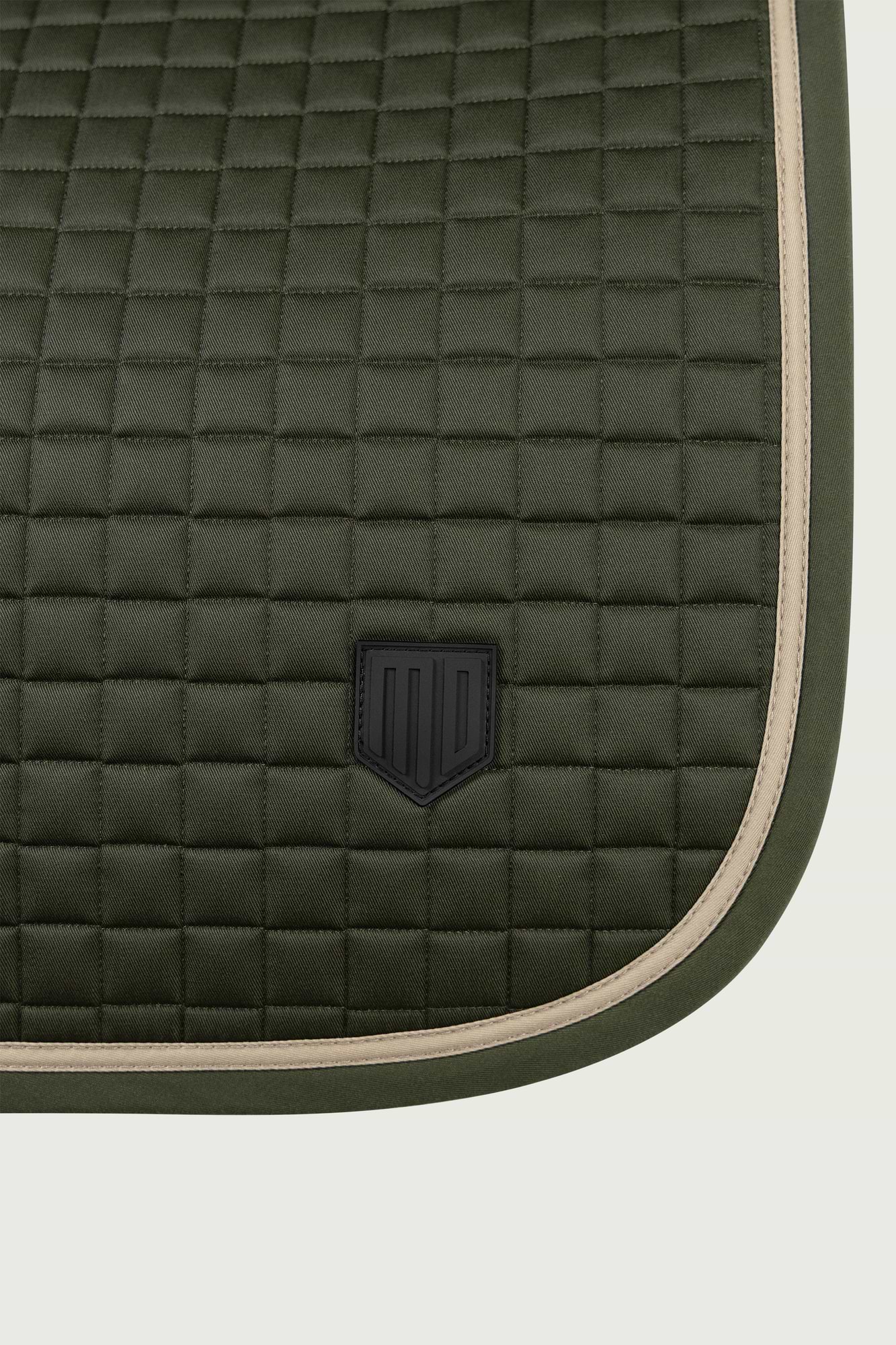 Minimalist Jumping Saddle Pad