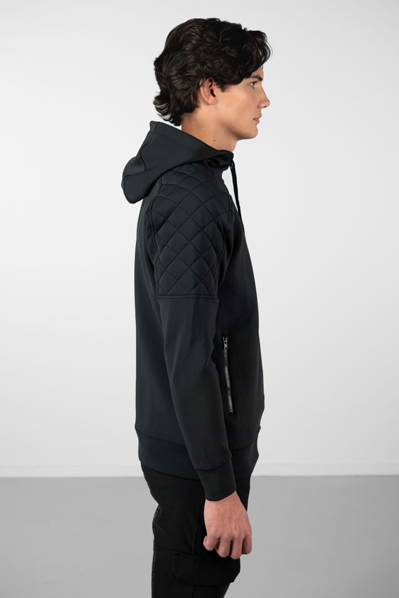Pull à capuche