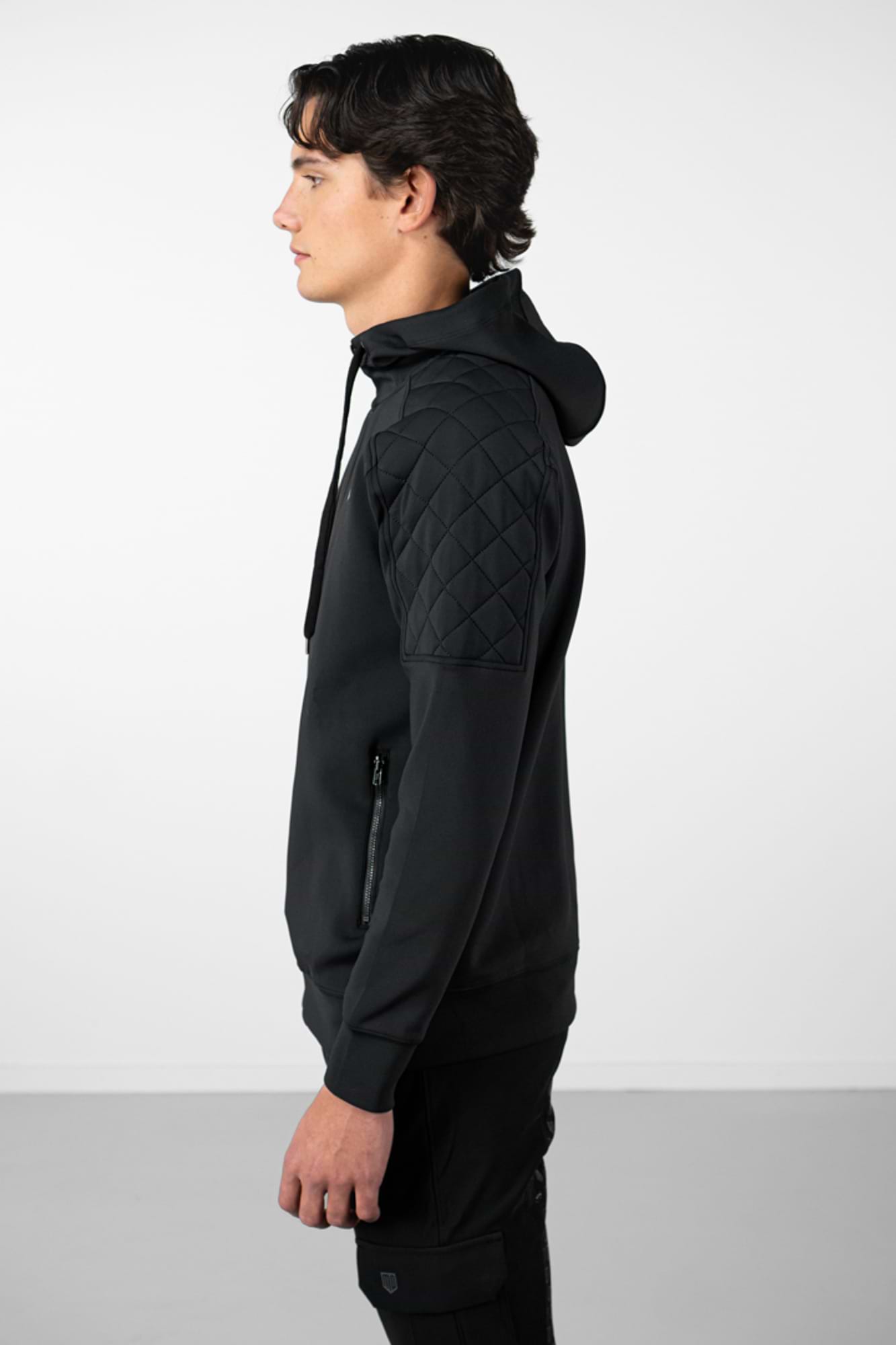 Pull à capuche