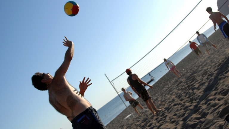 beach volleyball