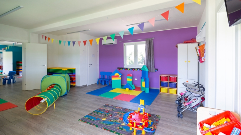 Sea Urchins club room