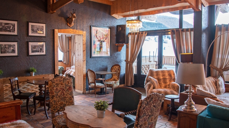 Plenty of space to relax with a view