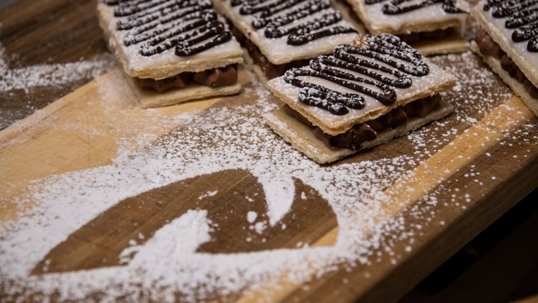 Fresh cakes & biscuits every day