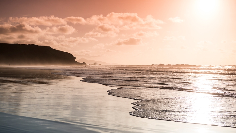 sunset across La Pared beach