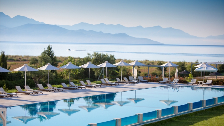 Swimming pool at Buca Beach Club