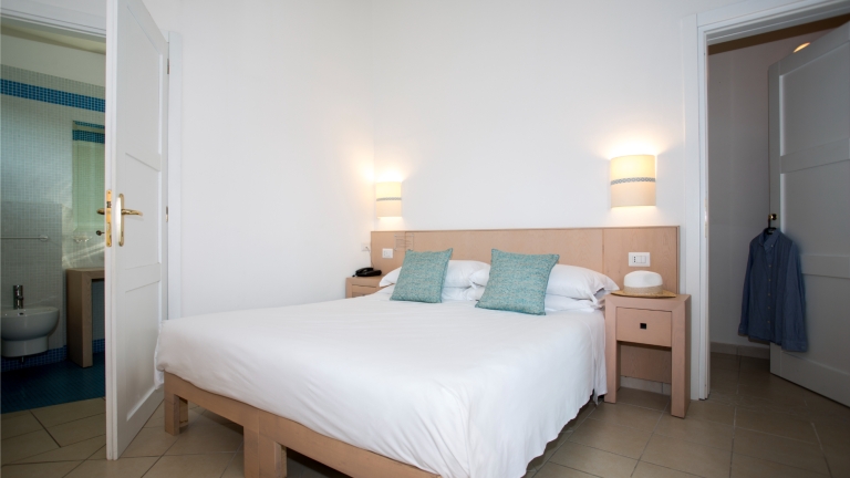 Interconnecting bedroom at Baia dei Mori Beach Club