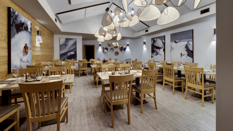 Restaurant at Hotel Ducs de Savoie