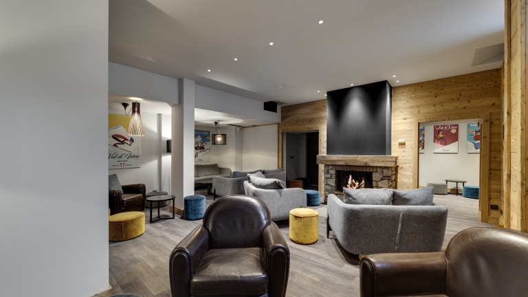 Salon at Hotel Ducs de Savoie