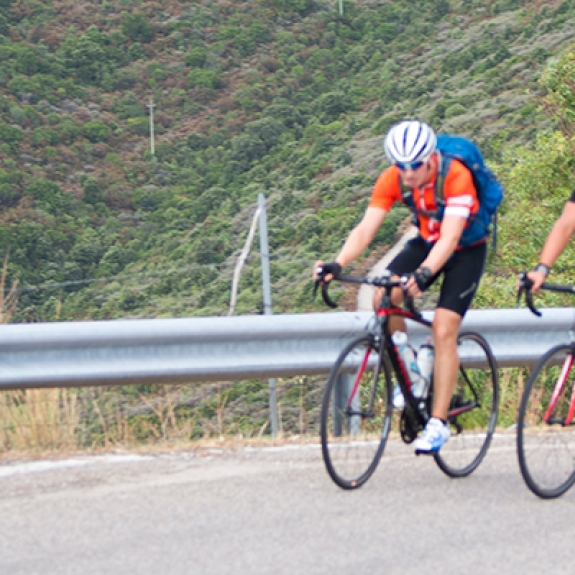 4 people on road bikes