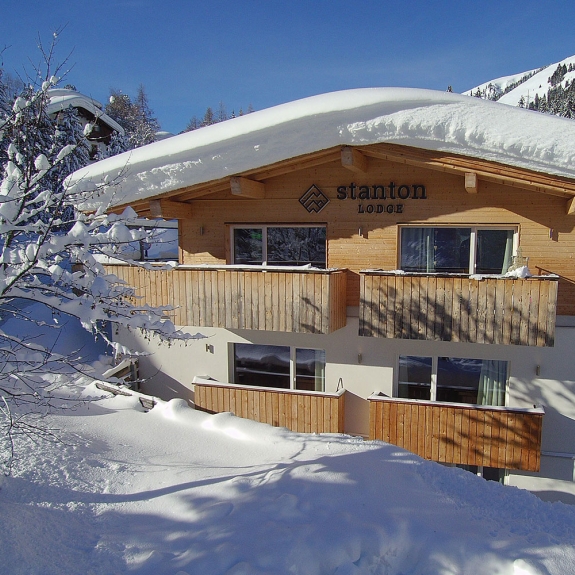 The outside of Chalet Hanzel