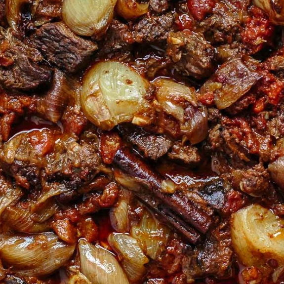 Beef Stifado