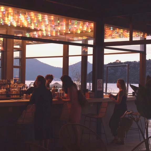 Captain Cook Bar at Neilson | Cook's Club Adakoy