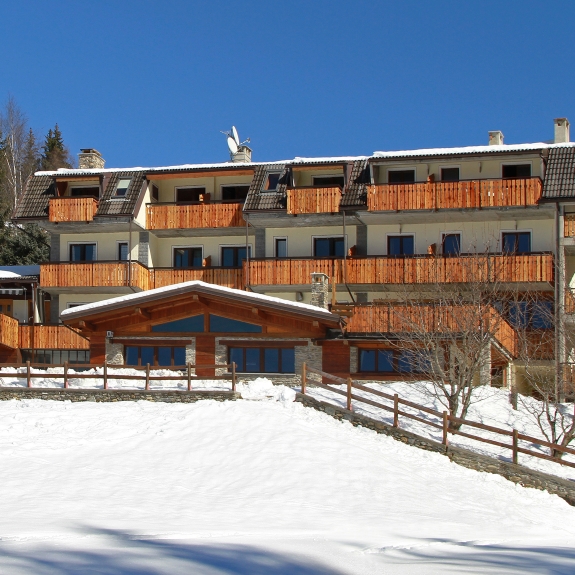 Piste-view rooms
