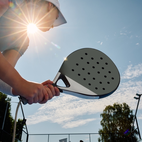 Play padel in the sunshine at Neilson | Cook's Club Adakoy
