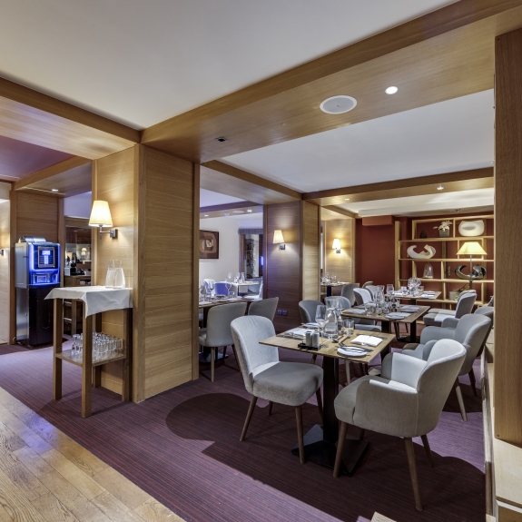 Restaurant at Hotel & Spa Le Savoie