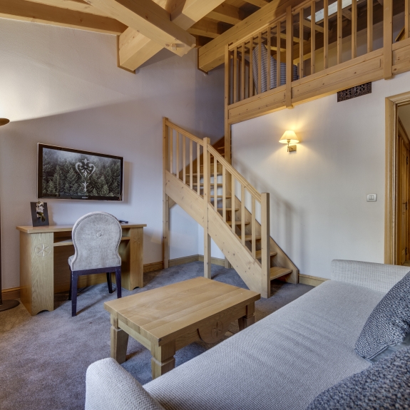View of mezzanine level at Hotel & Spa Le Savoie