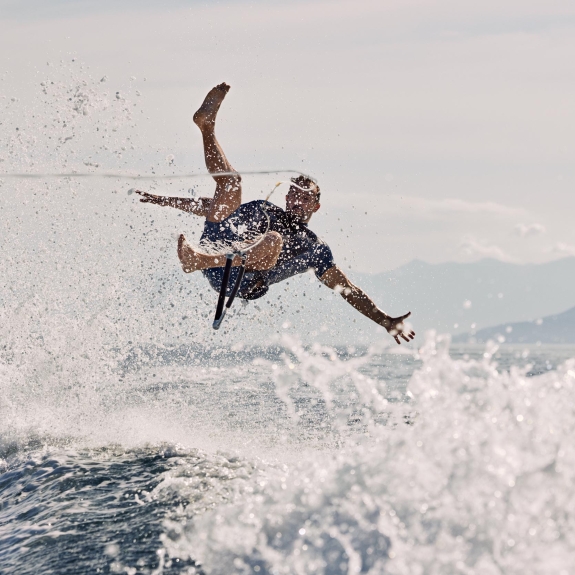 Wakeboarding wipe out
