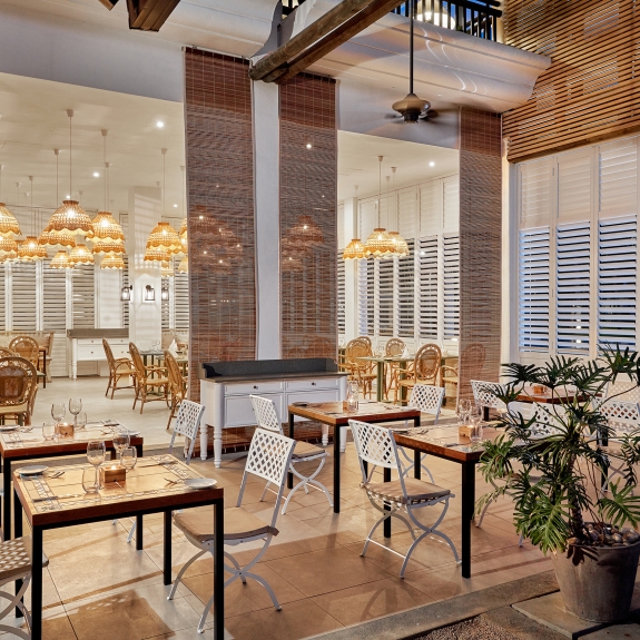 A Tavola Restaurant - Italian cuisine