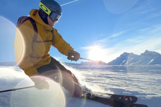 SKIER in Val d'Isere