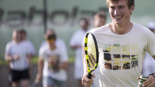 Socialise on the move