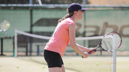 Forehand stance and preparation