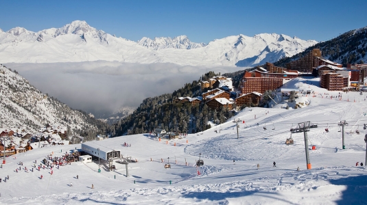 the ski lifts in Les Arcs
