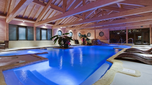 Hotel Le Menuire & Spa adventure pool