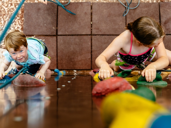 children on climbing wall at Alana Beachclub