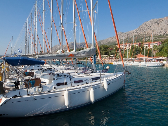 yachts at Vounaki Marina