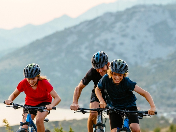 Mountain biking in Alana Beachclub