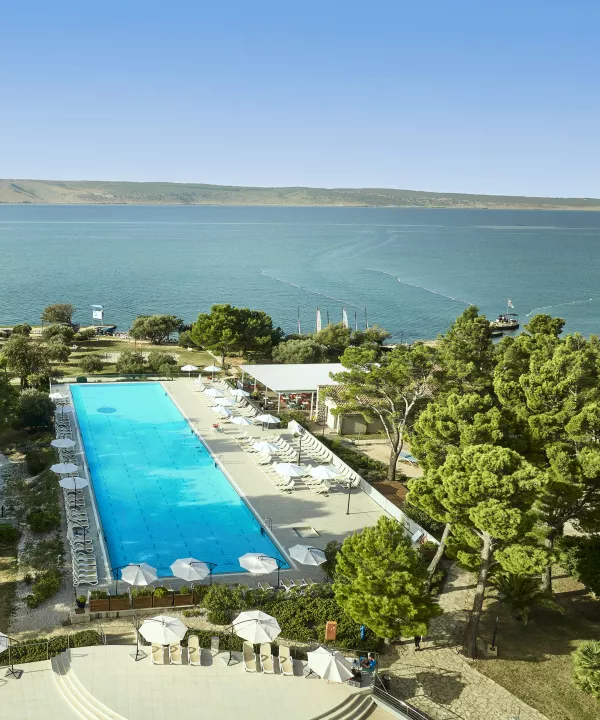 Alana Beach Club