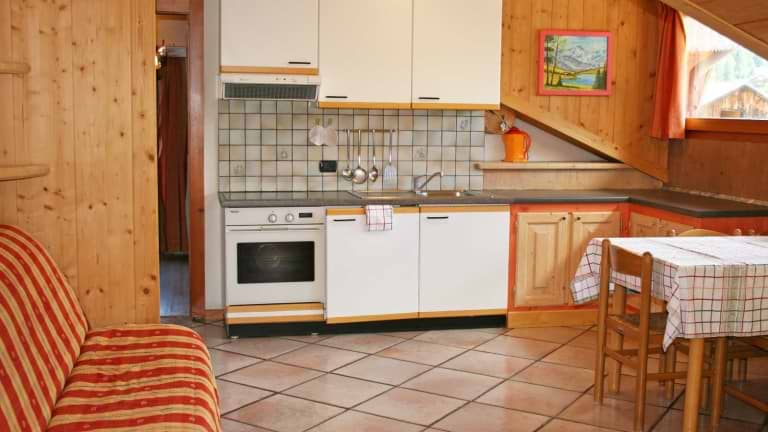 The spacious kitchen area