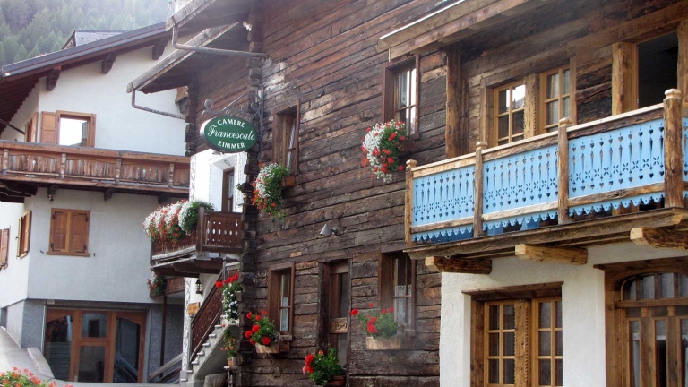 Francescato Ampas Apartments