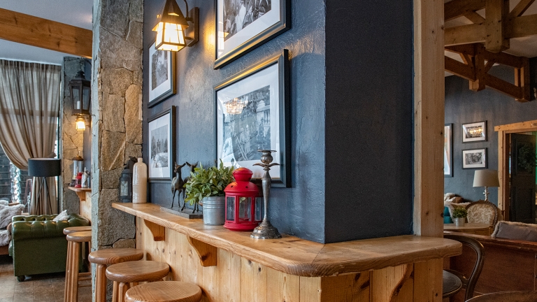 Lovely mountain style throughout