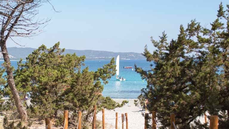 Baia dei Mori Beach Club