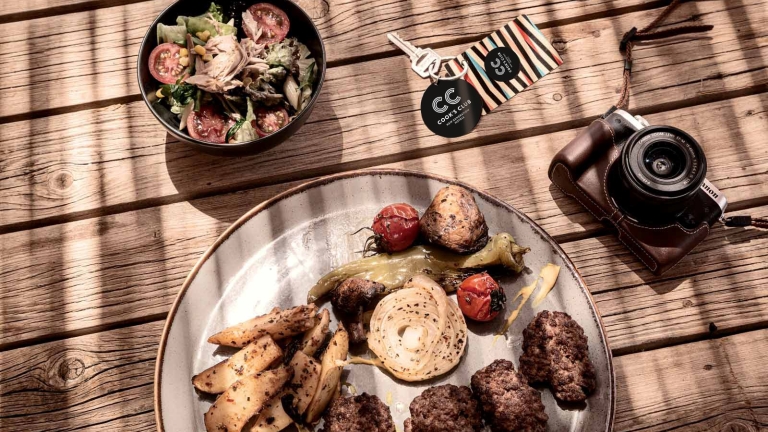 Freshly prepared food made to order from Cantina Restaurant at Neilson | Cook's Club Adakoy