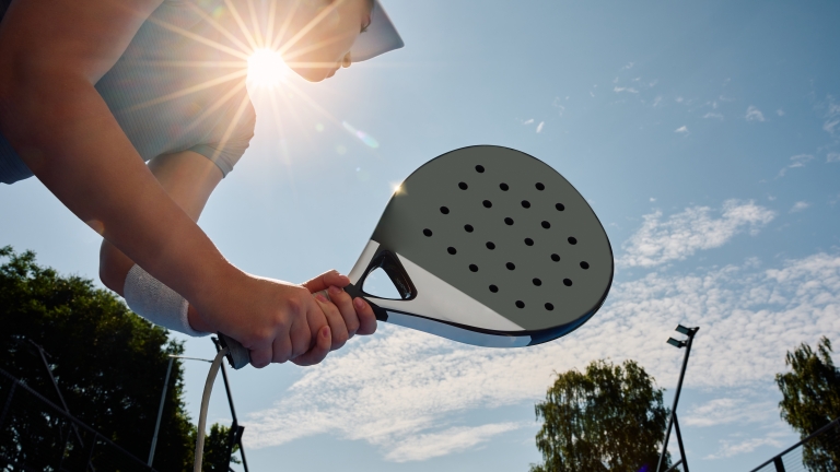 Play padel in the sunshine at Neilson | Cook's Club Adakoy