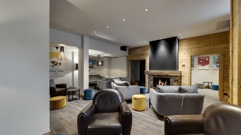 Salon at Hotel Ducs de Savoie