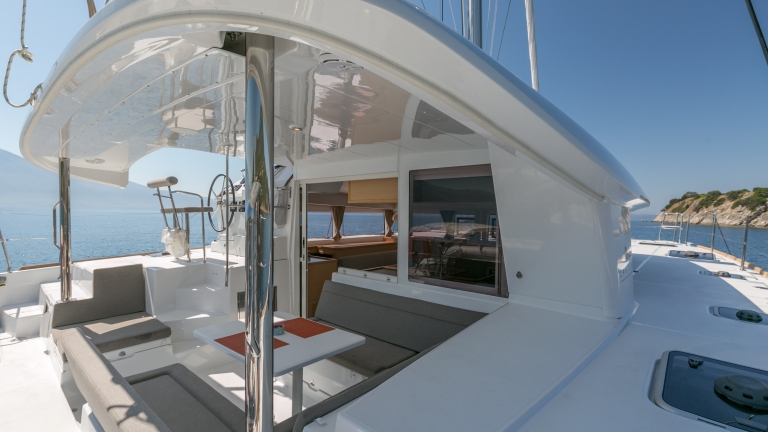 Large deck on the Lagoon Catamaran