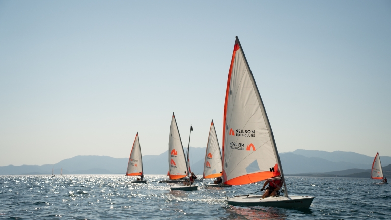Set sail at Vounaki Beach Club