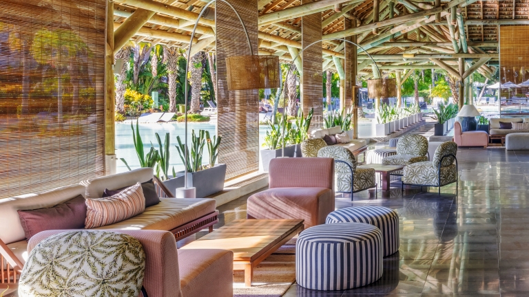Pool Bar