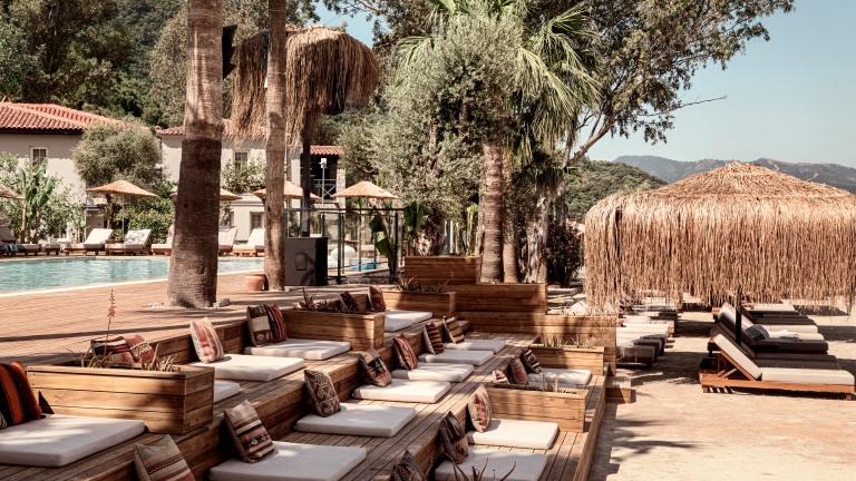 Beach front lounging at Neilson | Cook's Club Adakoy