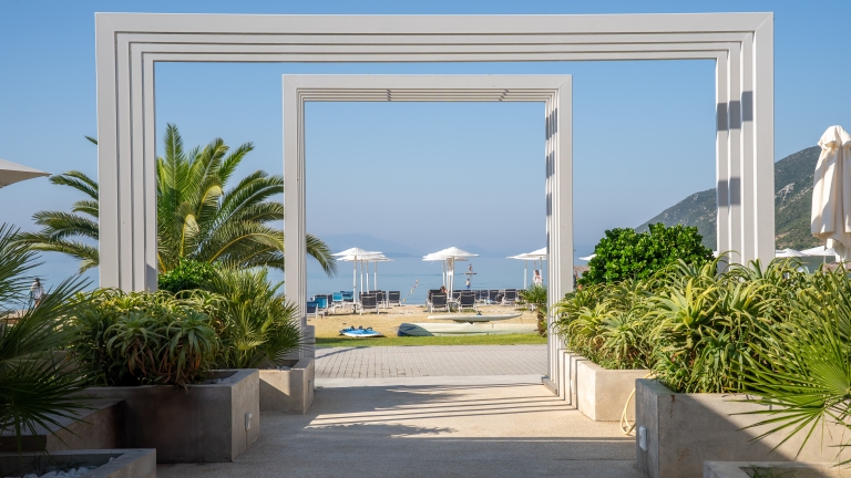 Cosmos Beach Club