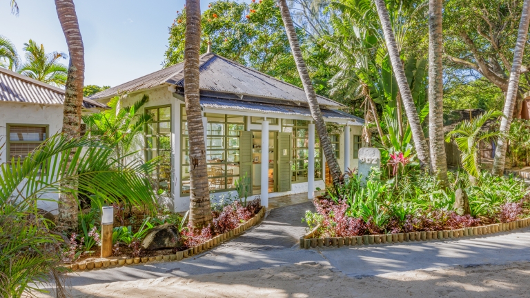 Spa POZ at Neilson | The Ravenala Attitude