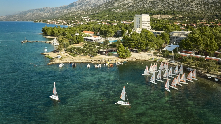 Alana Beach Club