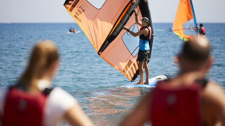 Levante Beach Club wingsurf taster
